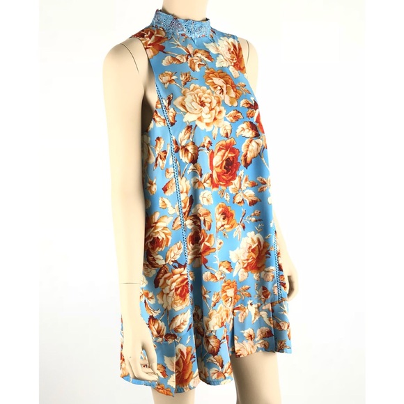 Crochet Lace High Neck Cutout Floral Swing Dress - Picture 4 of 8